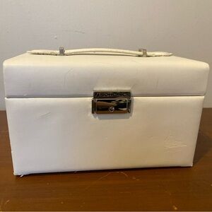 Songmics White Vegan Leather Jewelry Case